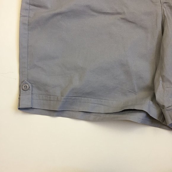 NWT GLORIA VANDERBILT Gray Cotton Blend Cuff Hem Logo Hardware/Buttons Shorts - Picture 7 of 12